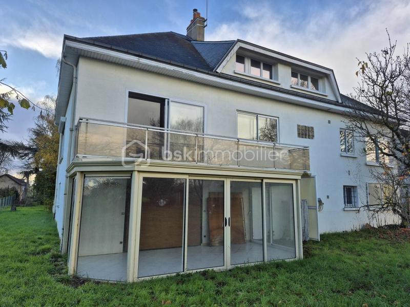 Maison - 162 m² - 6 pièces