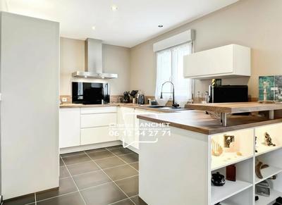 Maison - 108 m² - 5 pièces