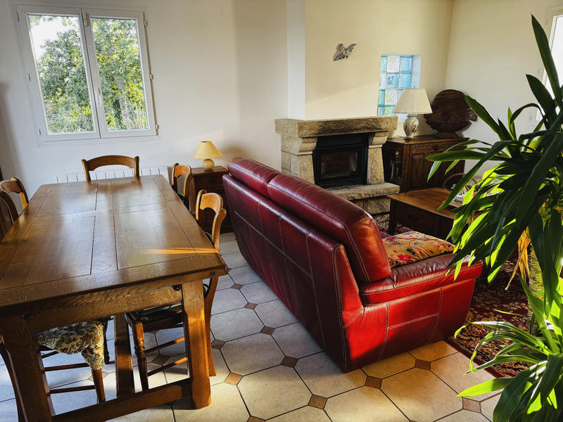 Maison - 90 m² - 6 pièces