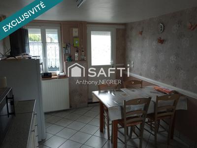 Maison - 103 m² - 4 pièces