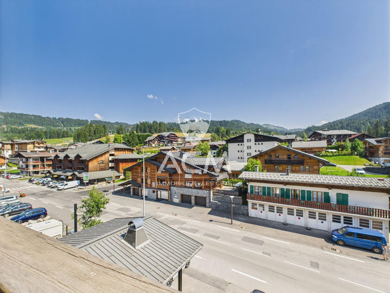 Appartement - 79 m² - 4 pièces