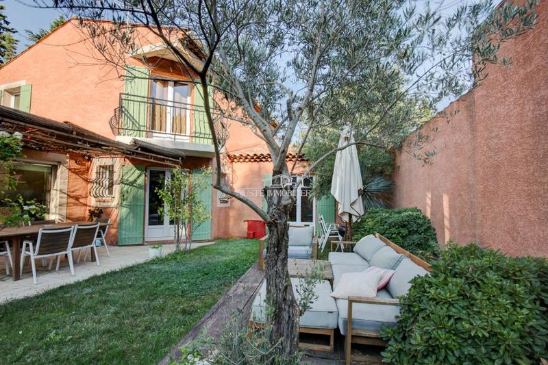 Maison - 151 m² - 6 pièces