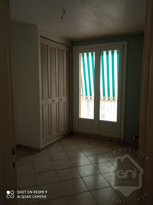 Appartement - 90 m² - 4 pièces