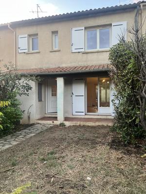 Villa - 90 m² - 4 pièces