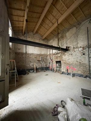 Maison en pierre - 205 m² - 7 pièces