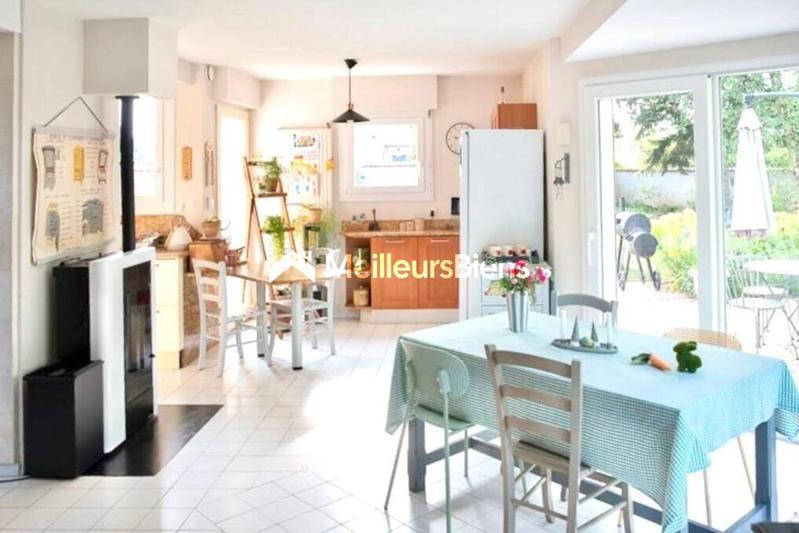 Maison de campagne - 210 m² - 8 pièces