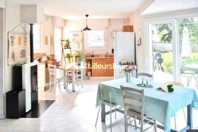 Maison de campagne - 210 m² - 8 pièces