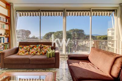 Appartement - 107 m² - 4 pièces