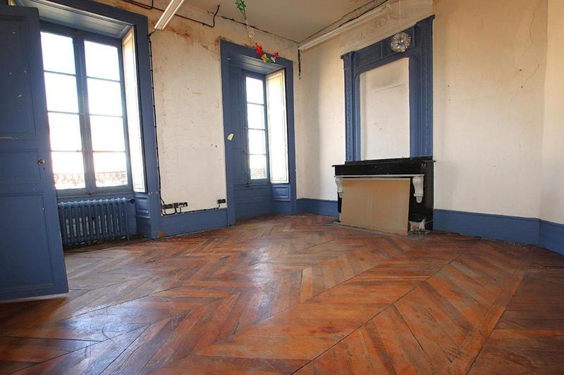 Demeure - 568 m² - 15 pièces