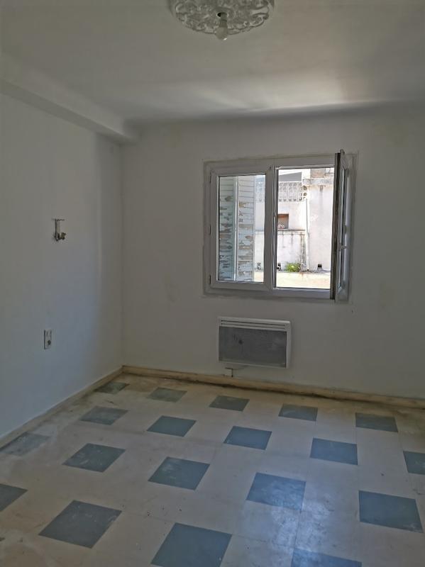 Appartement ancien - 77 m² - 4 pièces