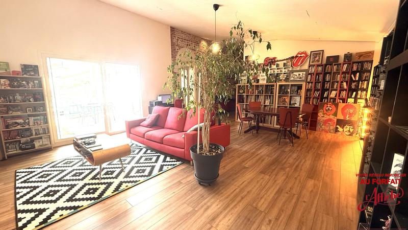 Maison - 245 m² - 7 pièces