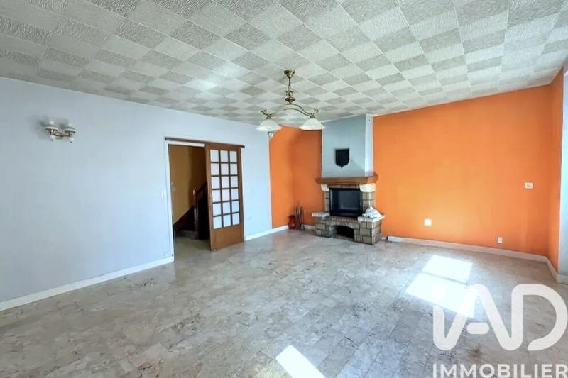 Maison - 194 m² - 8 pièces