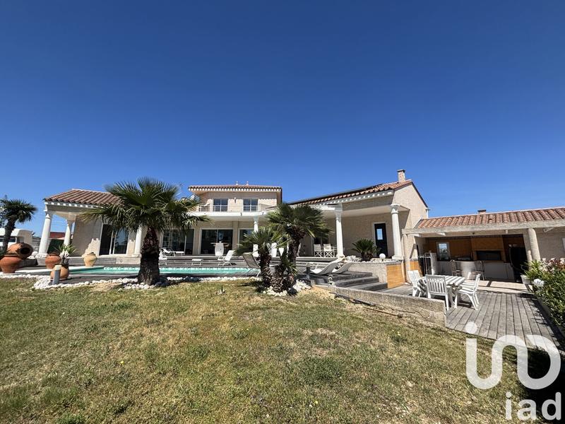 Maison de maîtres - 216 m² - 6 pièces