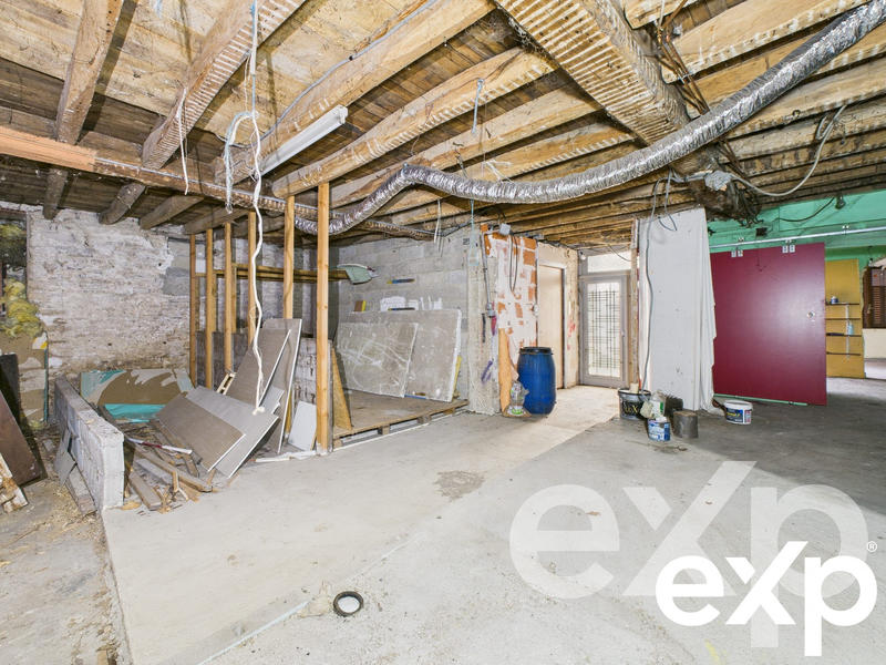 Maison traditionnelle - 151 m² - 5 pièces