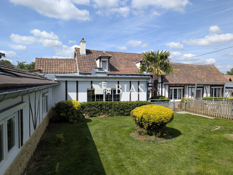 Maison ancienne - 140 m² - 5 pièces