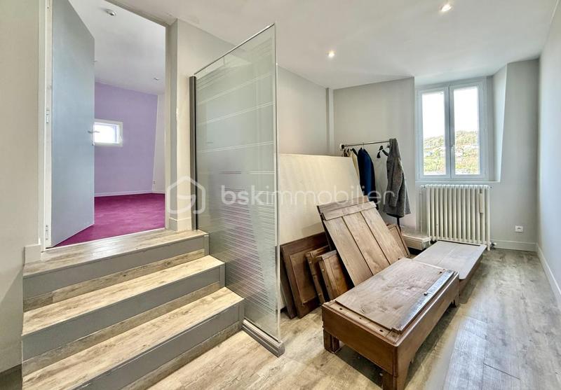 Appartement - 379 m² - 8 pièces
