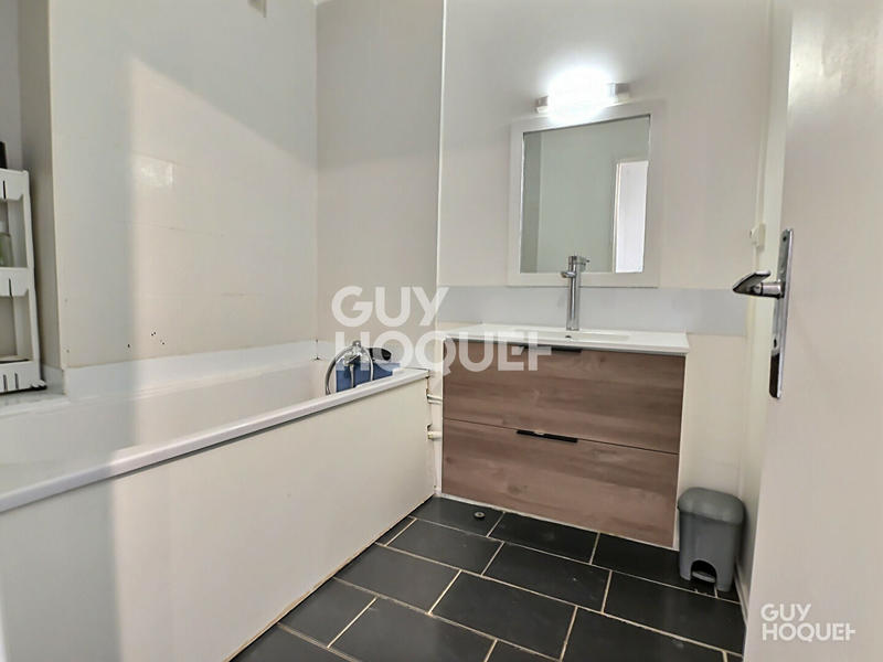 Appartement - 56 m² - 3 pièces