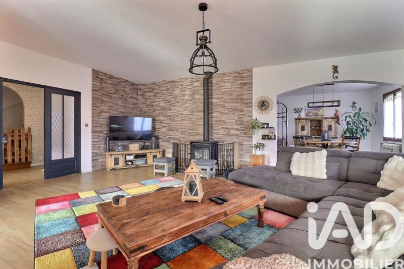 Maison - 287 m² - 8 pièces