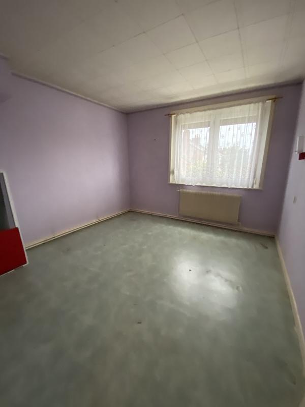 Maison traditionnelle - 94 m² - 5 pièces