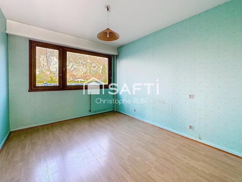 Appartement - 85 m² - 4 pièces