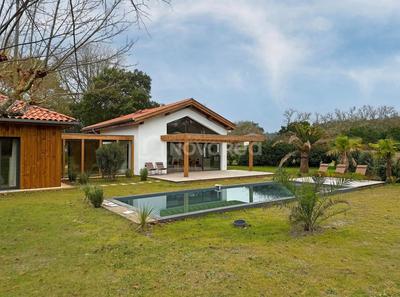 Villa - 170 m² - 5 pièces