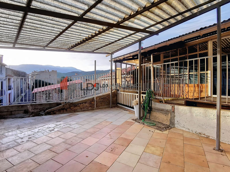 Maison - 98 m² - 3 pièces