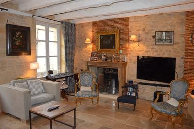 Maison - 231 m² - 6 pièces