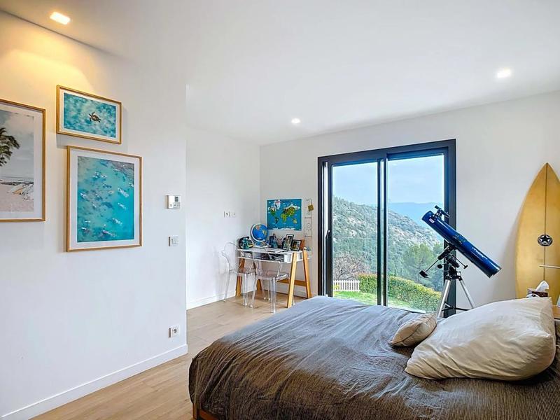 Villa - 187 m² - 4 pièces