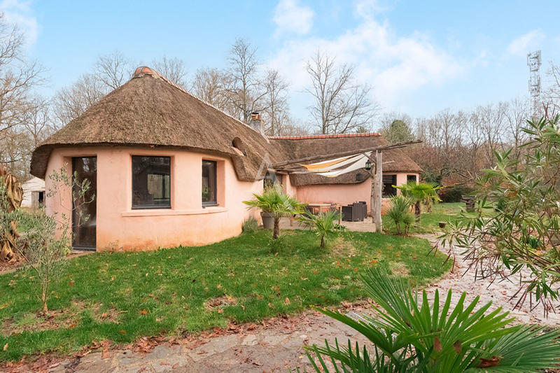 Maison - 171 m² - 7 pièces