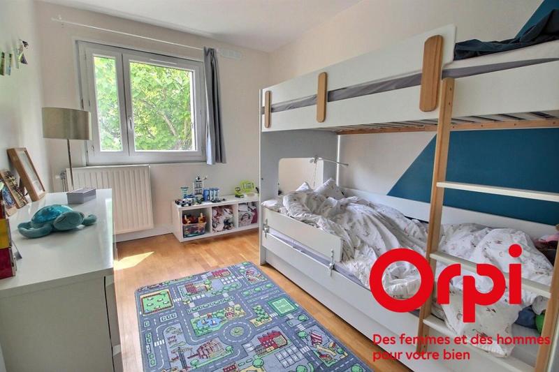 Appartement - 91 m² - 5 pièces