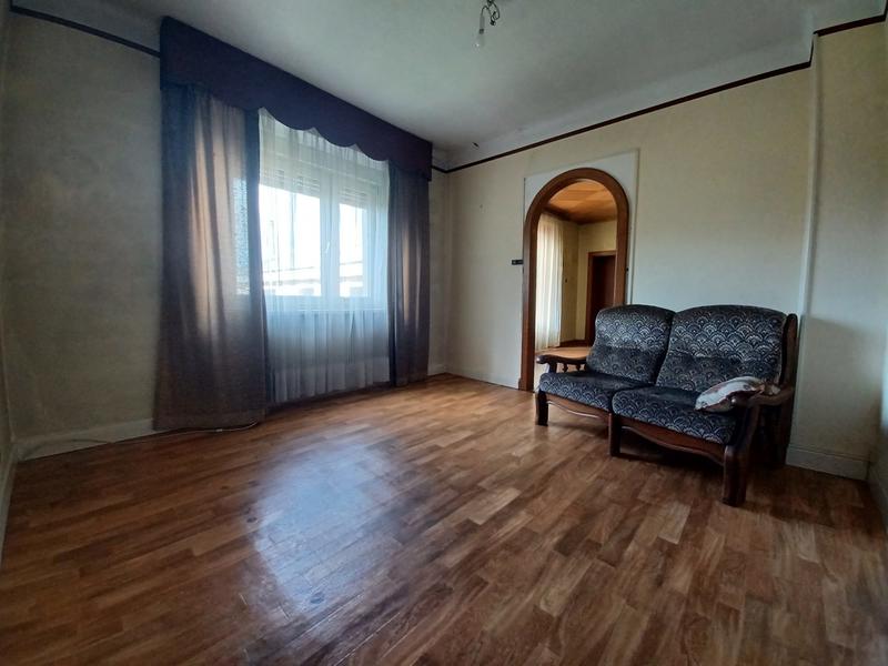 Maison - 158 m² - 6 pièces