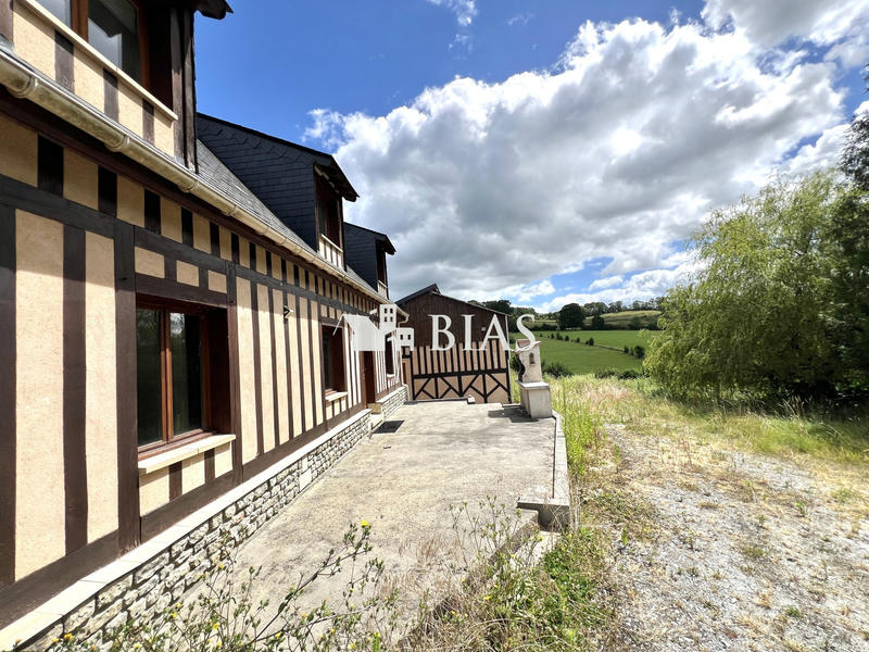 Maison traditionnelle - 127 m² - 5 pièces