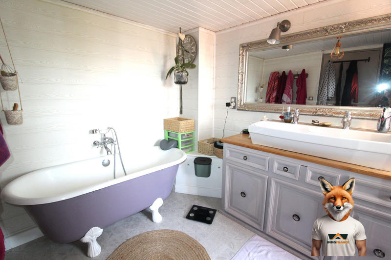 Maison - 236 m² - 10 pièces