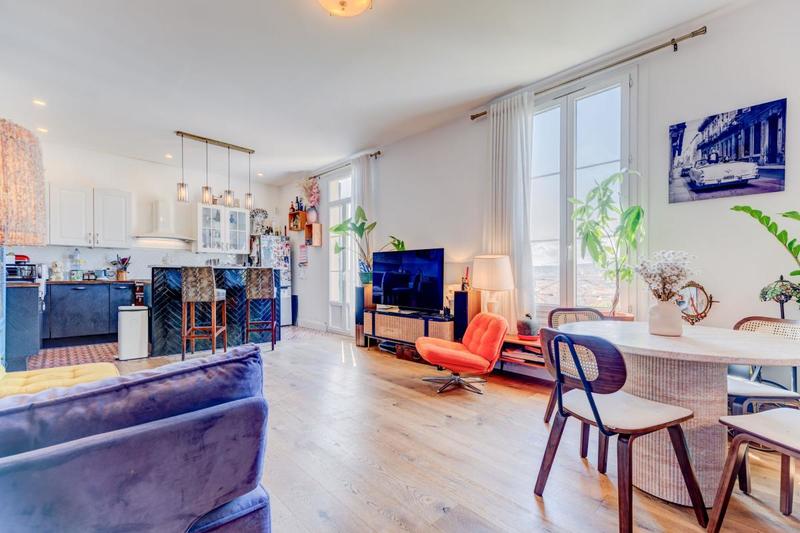 Appartement - 84 m² - 4 pièces