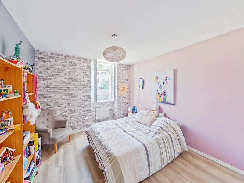 Maison - 198 m² - 5 pièces