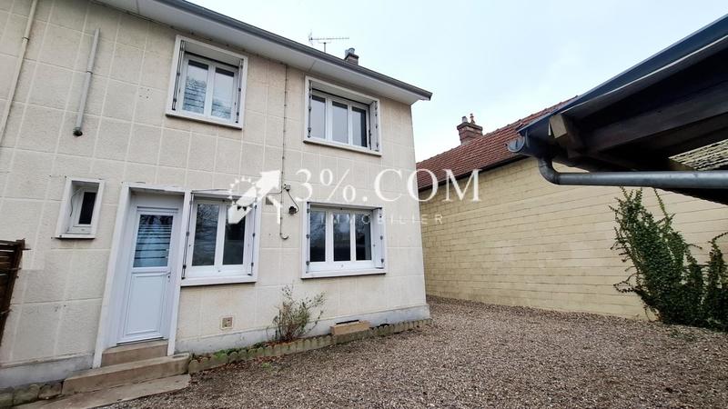 Maison de village - 71 m² - 5 pièces