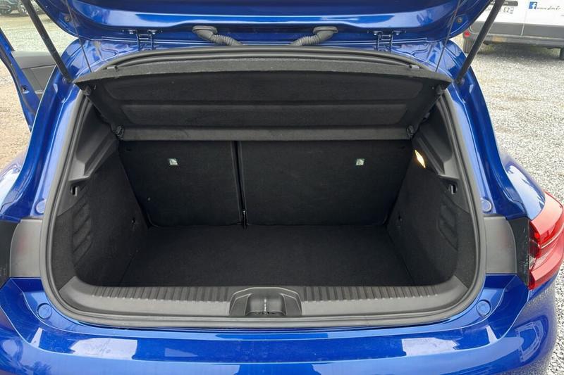 Renault Clio V E-Tech full hybrid 145 Engineered