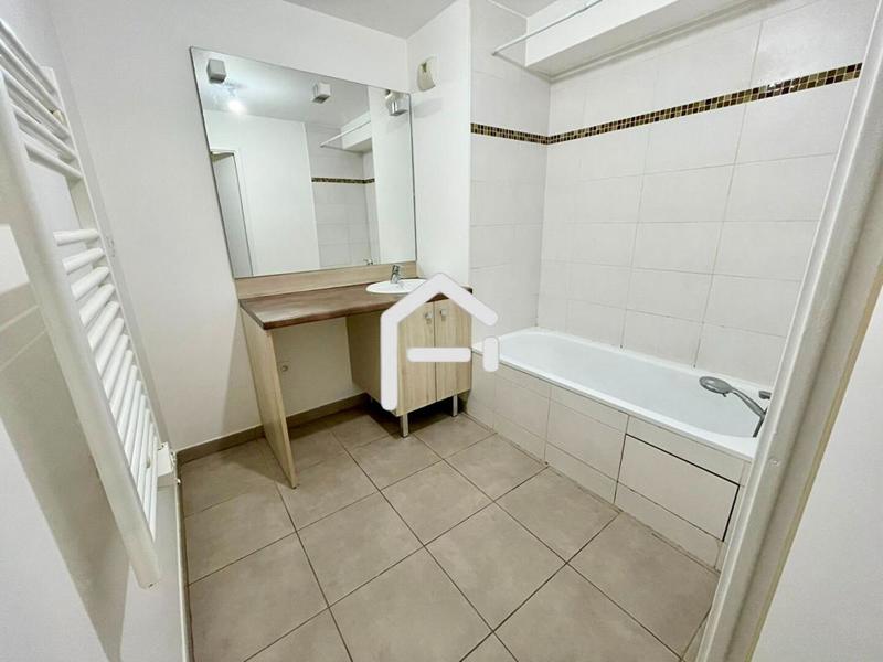 Appartement - 57 m² - 3 pièces