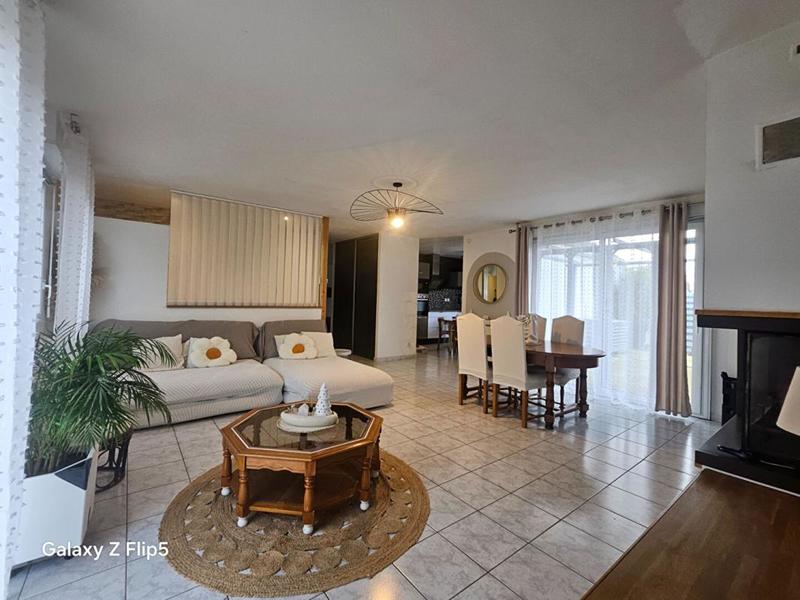 Maison - 120 m² - 5 pièces