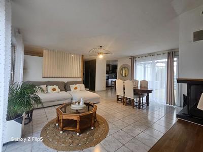 Maison - 120 m² - 5 pièces