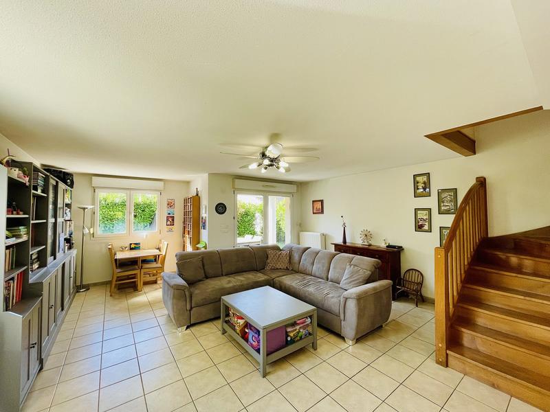 Maison contemporaine - 104 m² - 5 pièces