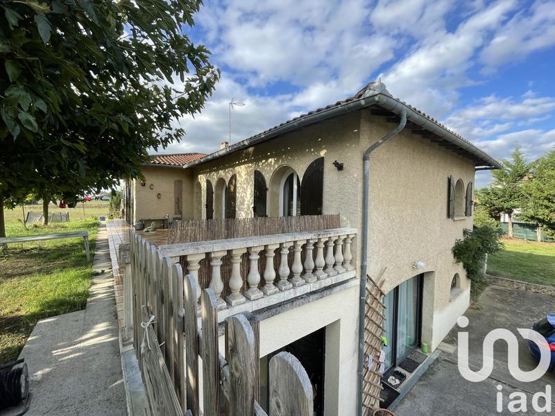 Maison - 206 m² - 6 pièces