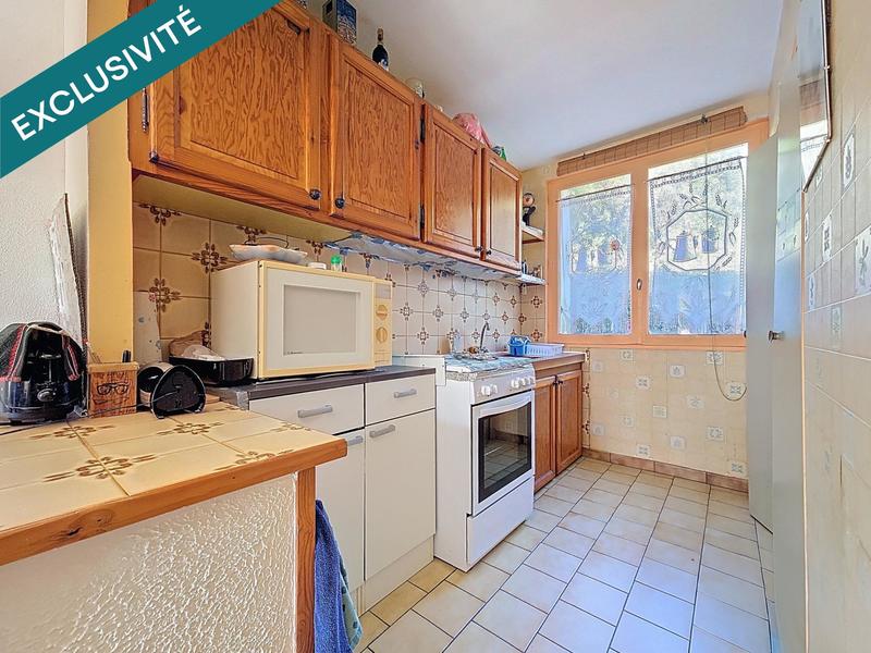 Maison - 177 m² - 9 pièces