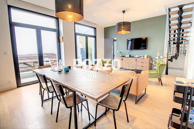 Maison - 141 m² - 6 pièces