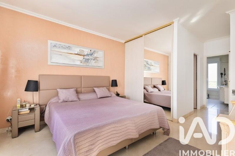 Maison - 290 m² - 7 pièces