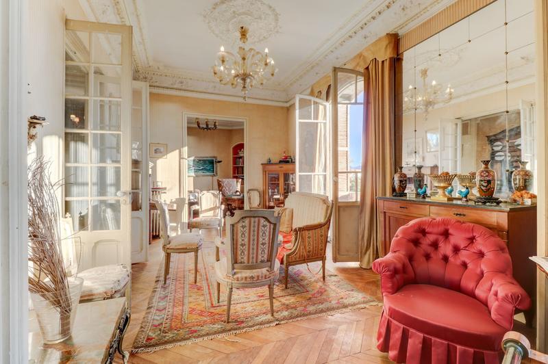 Maison de maîtres - 324 m² - 12 pièces