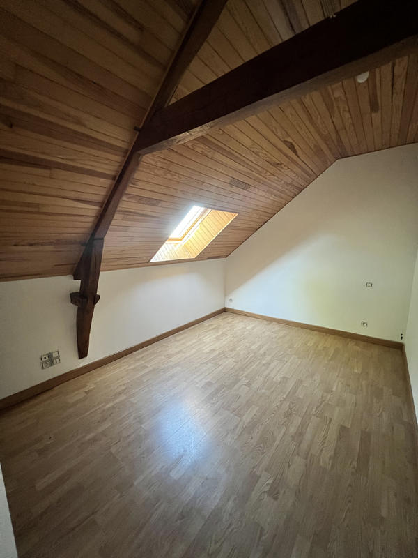 Maison - 147 m² - 7 pièces