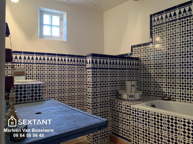 Maison - 140 m² - 6 pièces