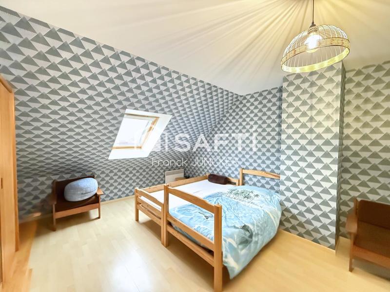 Maison - 175 m² - 7 pièces