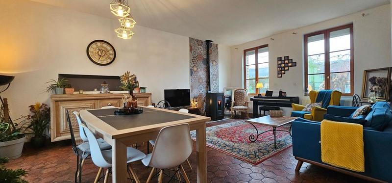 Maison de maîtres - 181 m² - 7 pièces